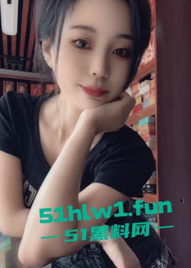 抖音【Alina】线上卖烟线下卖逼,副业带流量,主业卖逼才是真正赚钱的路子,靠当鸡买豪车豪宅!-7