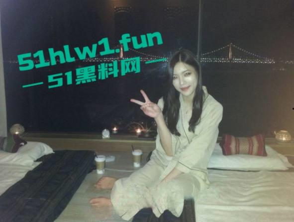 陈建斌在韩国撞脸约炮大神，影视行业做贡献与神似李小璐女友自拍小视频遭流出曝光。-2