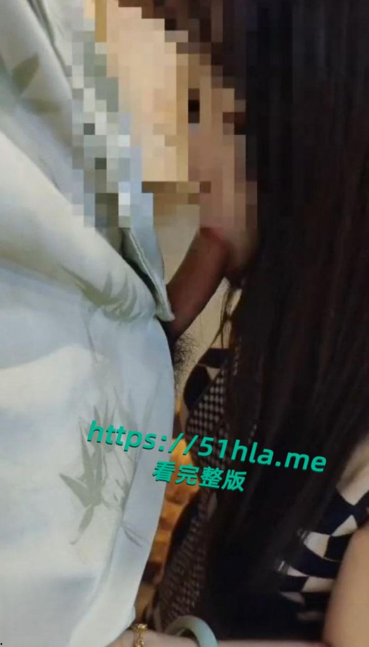 乱伦系列之亲姐姐，海角大神亲姐的诱惑新作，姐姐帮我打飞机忍不住埋头爆操，白浆淫水肆意狂流！-3