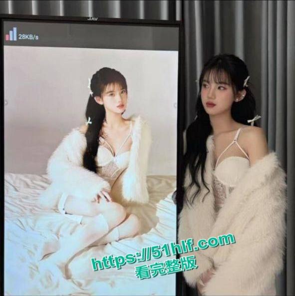 广西贺州市钟山县云端台球女助教【小玉】明知有家室,仍勾引上床出轨视频曝光!-4