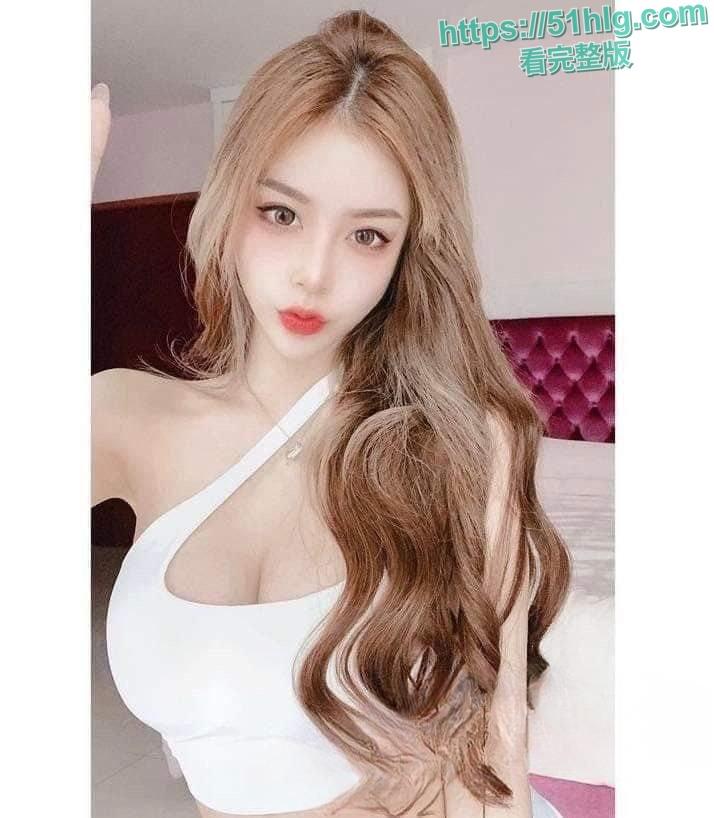 【马来西亚】巨乳女神知三当三！原配老婆怒曝偷情视频，诱人的体型曲线，让男人难以抗拒的尤物诱惑-1