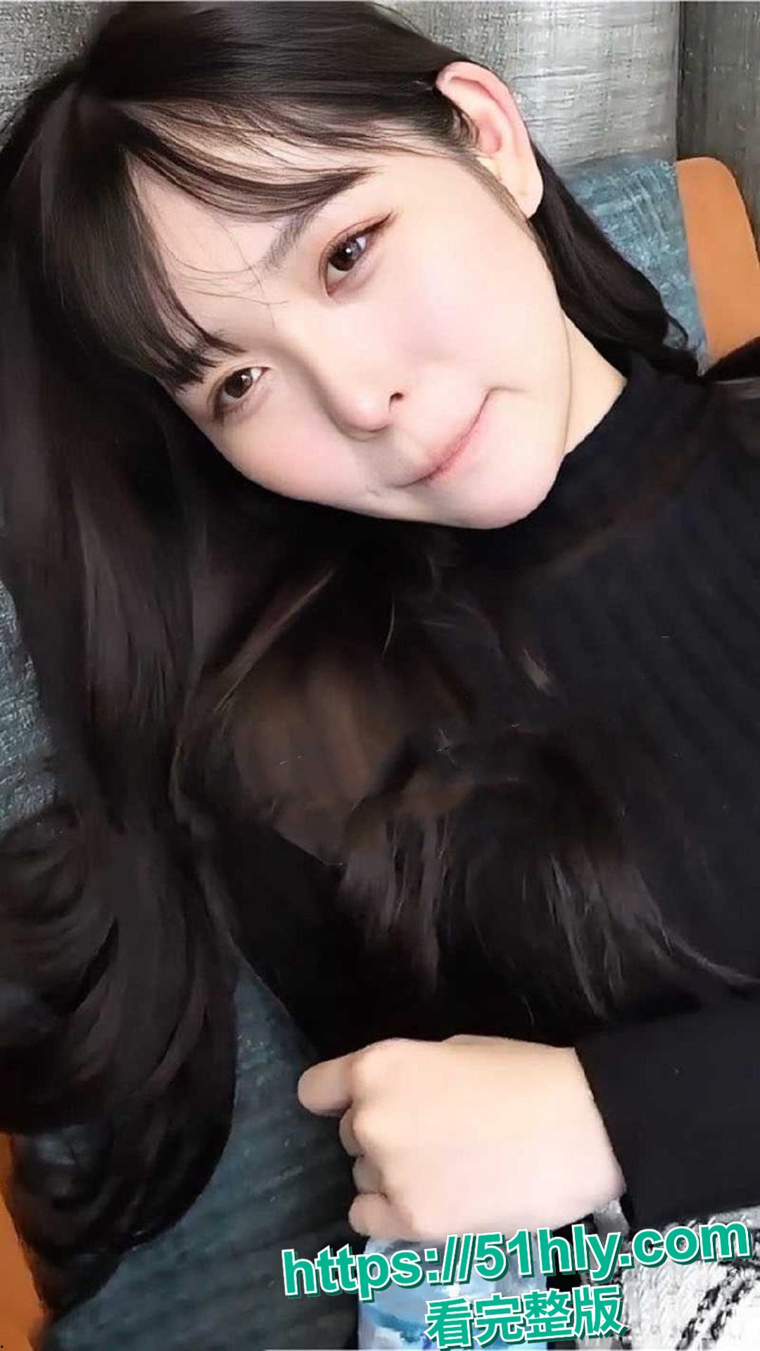 深圳龙岗区【陈泽欣】背着男友跟男闺蜜去喝酒 酒过三巡后被带到酒店爆操 3P 男闺蜜吃伟哥直接把骚逼干哭-1