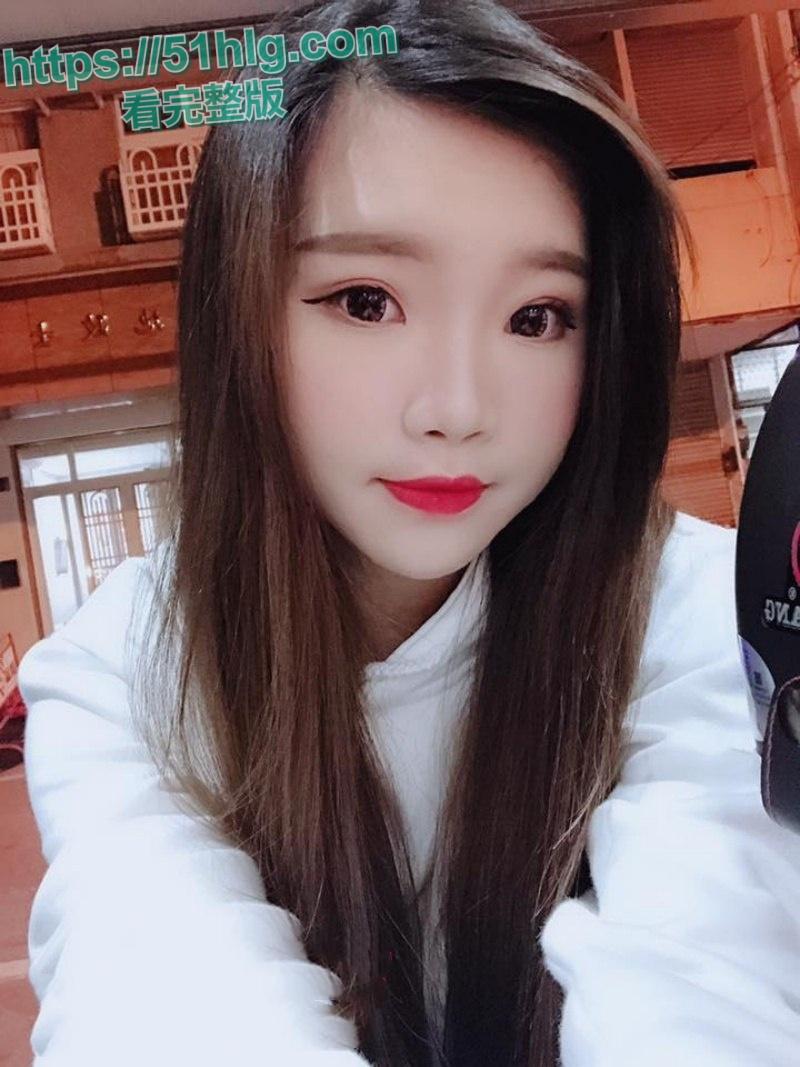 湖南极品嫩妹【谭郡】的淫荡诱惑！36D豪乳与粉嫩馒头小穴，酒店浴缸无套爆操，激情画面让人血脉喷张-2