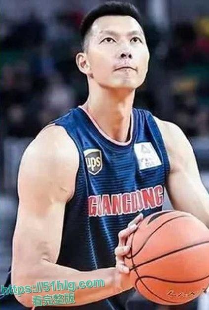 国篮球明星【易建联】趁妻子怀孕期间嫖娼TS伪娘北京乔姐轰动全网 两人激情视频流出 好男人人设崩盘-3