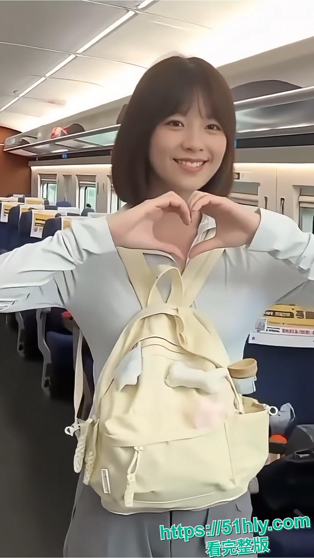 全网爆火高铁短发女孩大瓜!抖音真铁蛋被实锤为女主 私下被SM调教-9