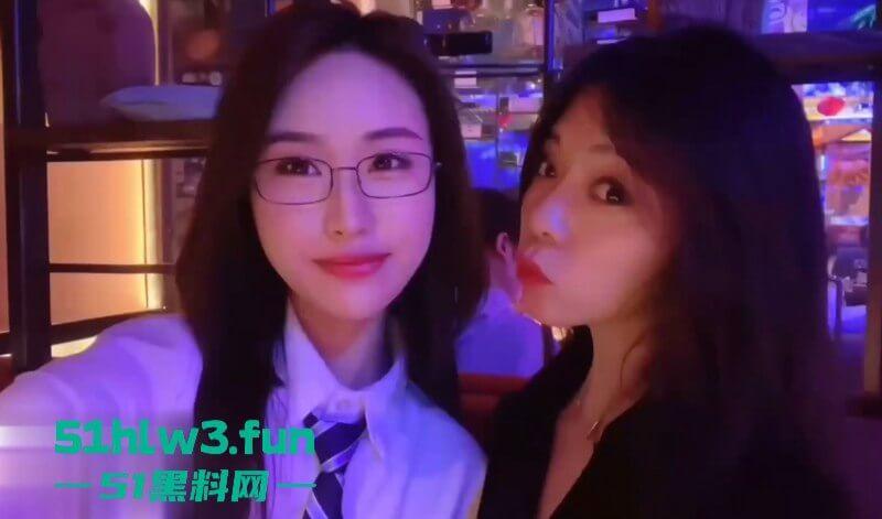 辽宁海城西柳中学优秀教师【任芷娴】被曝长期陪领导上床,老公不仅当绿帽还围观老婆被操多P内容炸裂。-5