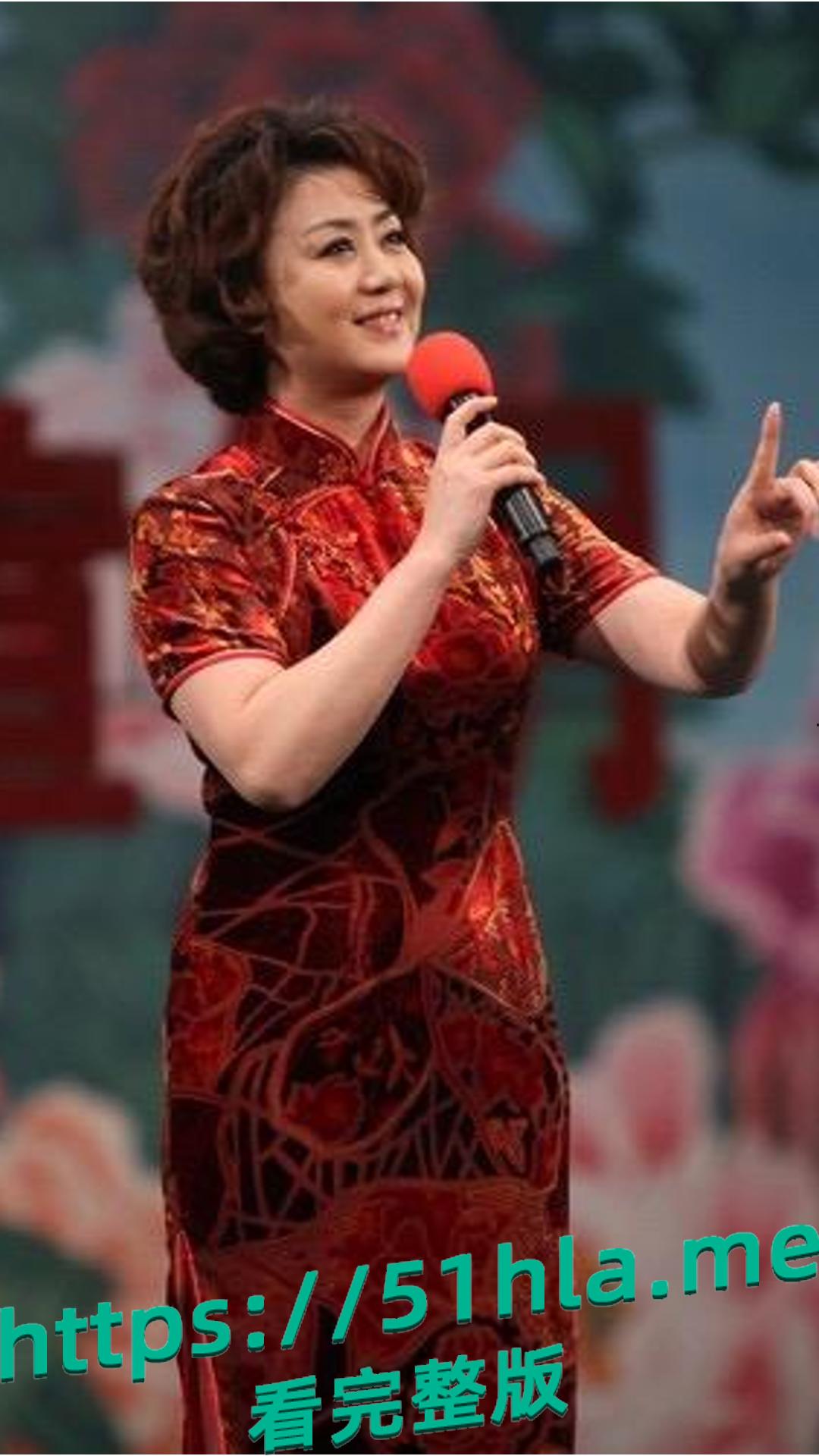 京剧第一美人 李胜素 被粉丝群曝光搞破鞋 与搭档于魁智暗生情愫 做爱视频火爆流出 相关话题现被全网封禁!-14