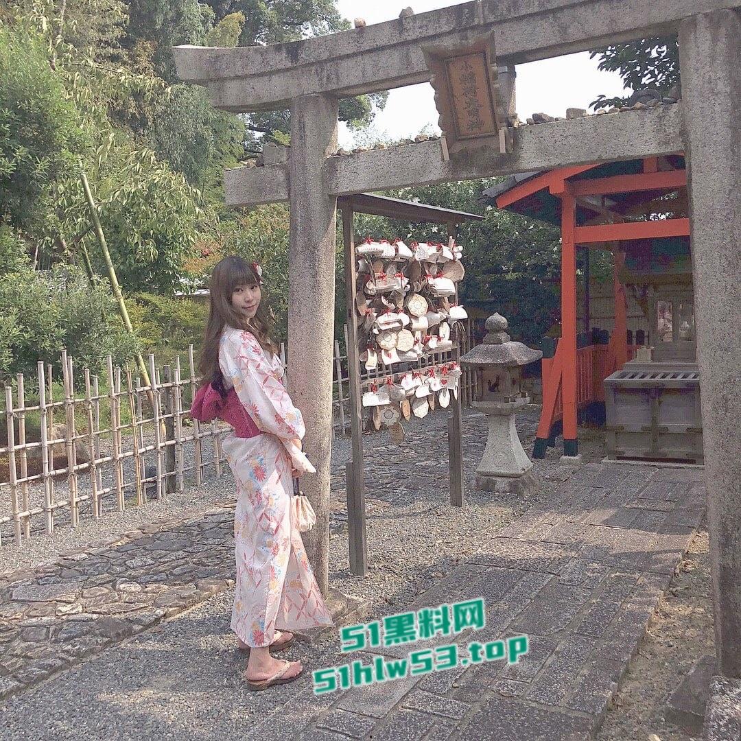 台湾私立铭传大学,大奶正妹酒店开房卖逼视频外泄,口交深喉主动乘骑,床上功夫相当了得!-4