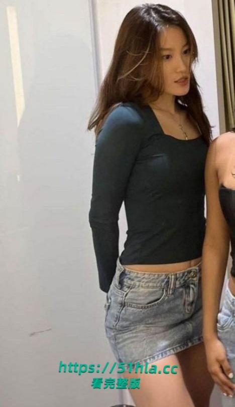 马来西亚大奶华裔【林心甜】与前男友露脸性爱视频曝光,深喉跪舔口水拉丝被爆操猛干白浆喷涌!-3