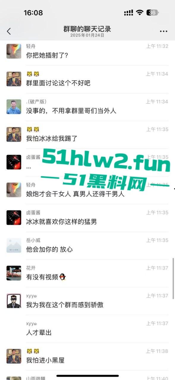 西安音乐学院骚丫头【宋青衫】穿汉服跪舔大雕,仙女下凡变成肉便器,舔得比狗都乖!-6