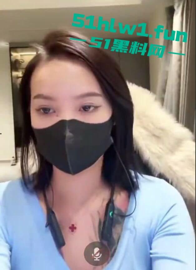 抖音网红【糊涂小y】极品身材大奶尤物，抖音直播勾引大哥，再换其他平台大尺度擦边，真空大奶乳头嫩穴清晰可见。-2