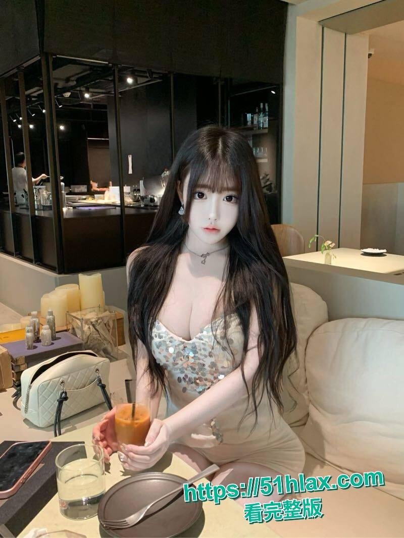 顶级精品！极品御姐肤白貌美大长腿，酒店全套激情曝光，接吻舔逼抠逼猛操，骚穴抽插细节拉满值得反复品鉴！-5