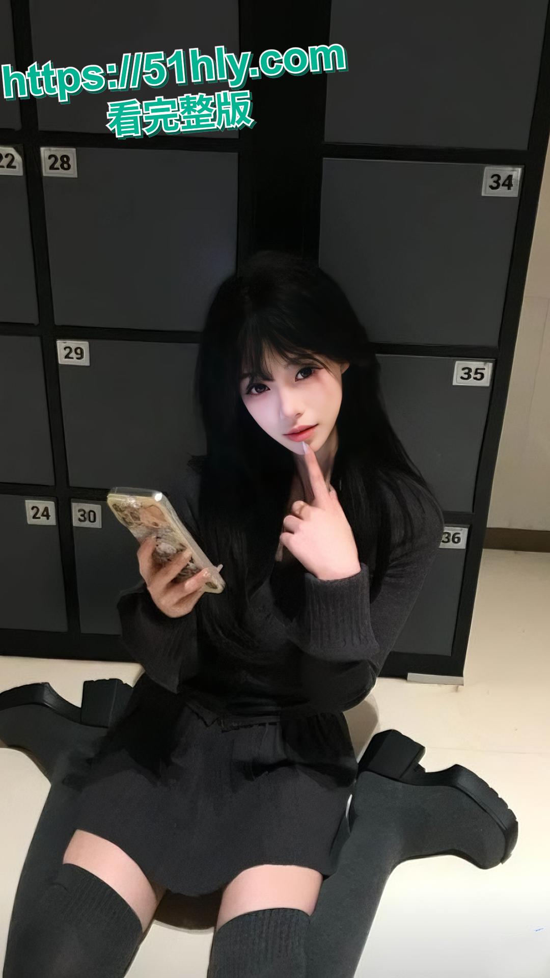 广东抖音60万网红 妹妹早上好 酒店约炮榜一大哥视频流出 清纯女神人设塌房 黑丝情趣 抬腿猛操 淫水打湿一床-2