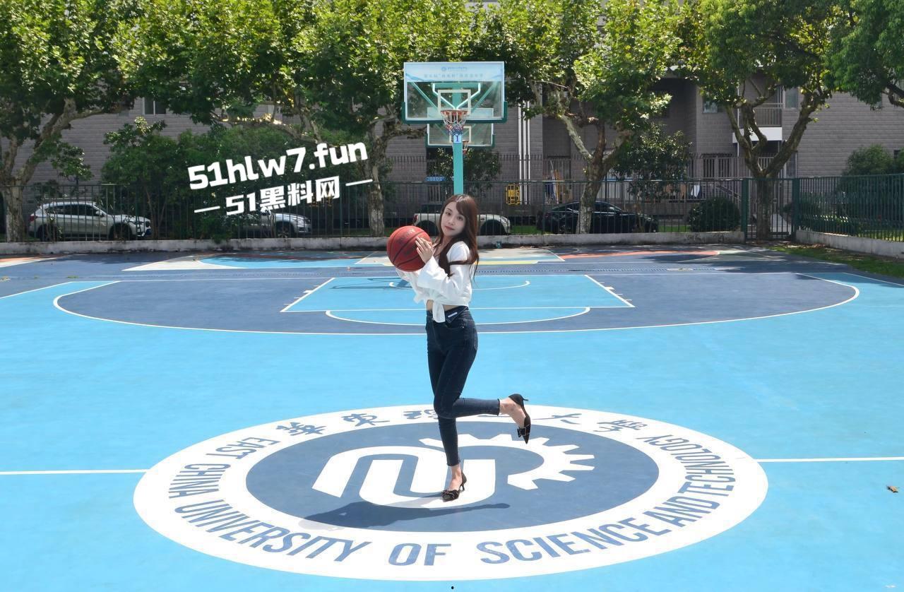 上海华东理工大学女教师【万婷】高校教师,淫荡无度私底下售卖自己仰仗自己高校教师身份高价卖逼!-5