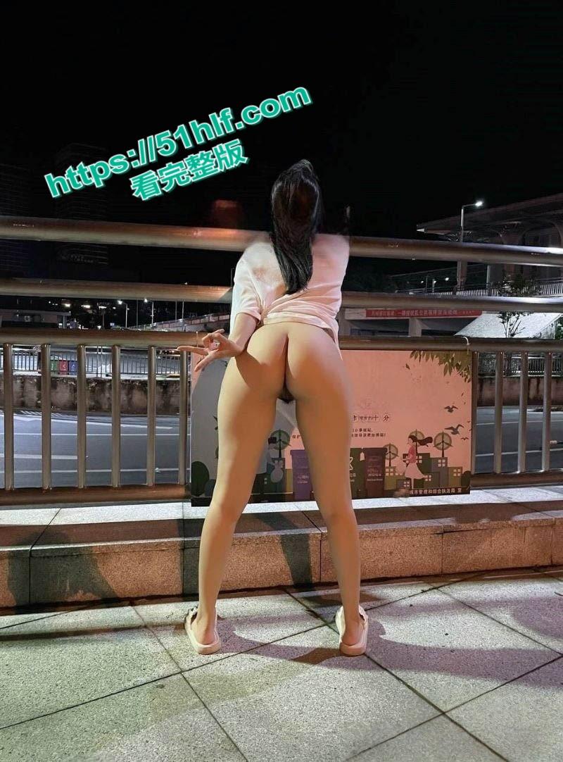 推特顶级网红【奶味泡芙】露出私拍,户外天台公园大胆裸露,电梯口做爱偶遇邻居!-4