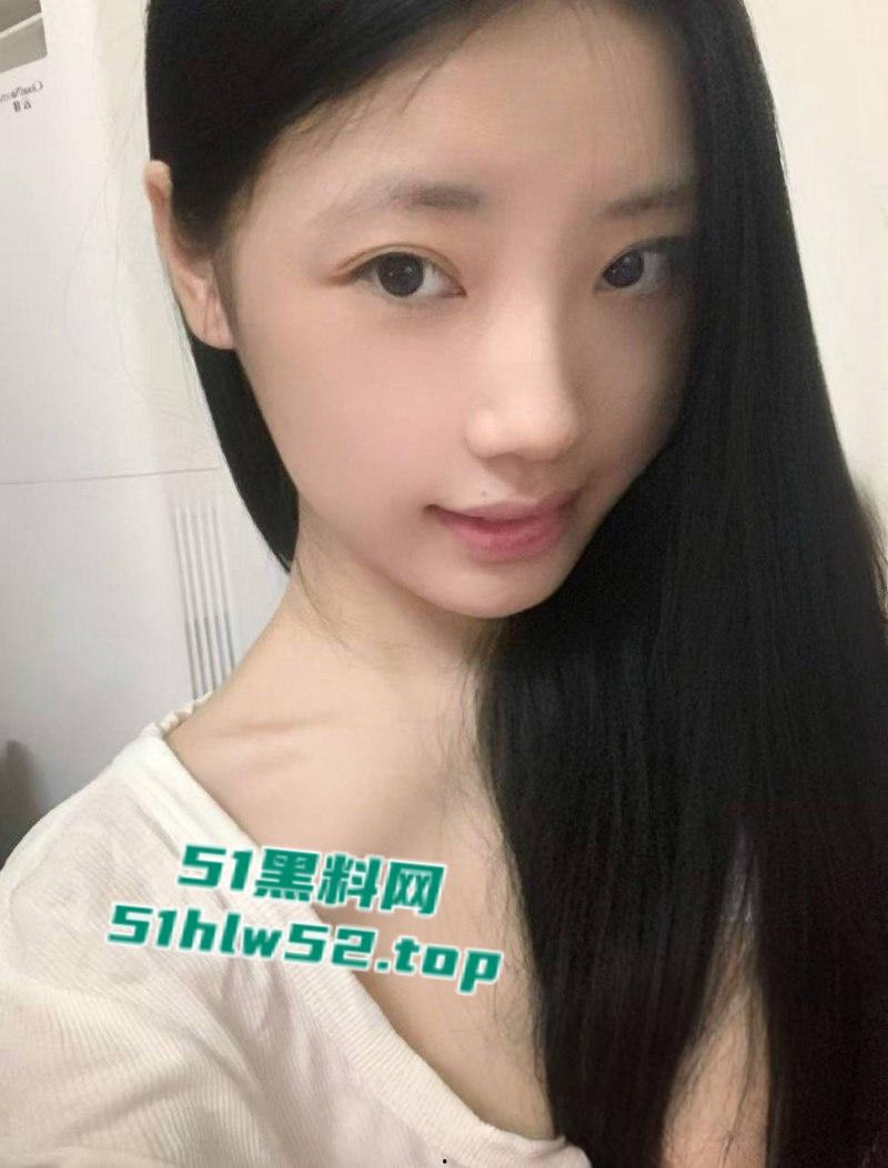 福建厦门理工大学【韩月盈】表面清纯私生活却极度混乱,男友分手后无缝衔接遭曝光!-3