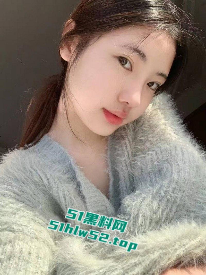 福建厦门理工大学【韩月盈】表面清纯私生活却极度混乱,男友分手后无缝衔接遭曝光!-4