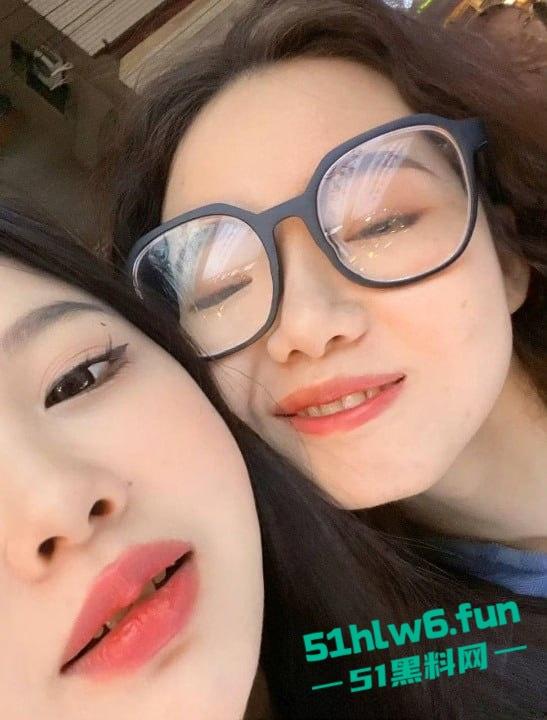 十万粉丝女拳拉拉【别素贞】真实身份被扒,为给老婆出气下场撕逼多段双逼互操做爱视频流出。-3