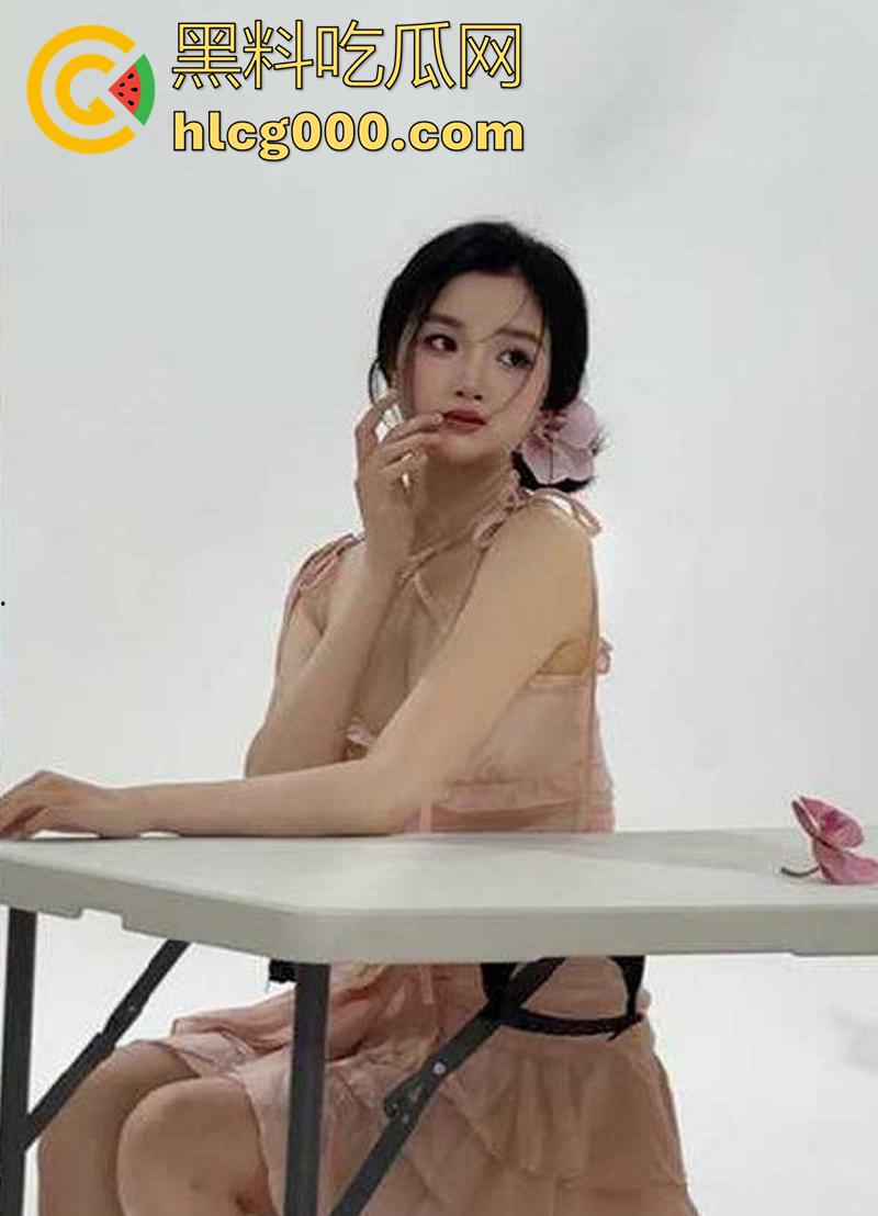 北京城市学院【王晗】,高颜值反差母狗,平常高高在上女神,私下却骚的一批,与宝马男友性爱视频曝光!-5