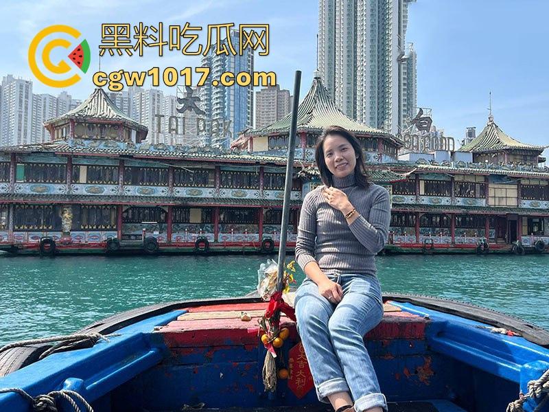 看似颜值不高的熟女少妇,实则这种是做爱的不二选择,熟练的技巧,极具诱惑的挑逗,分分钟让你缴械投降!-2