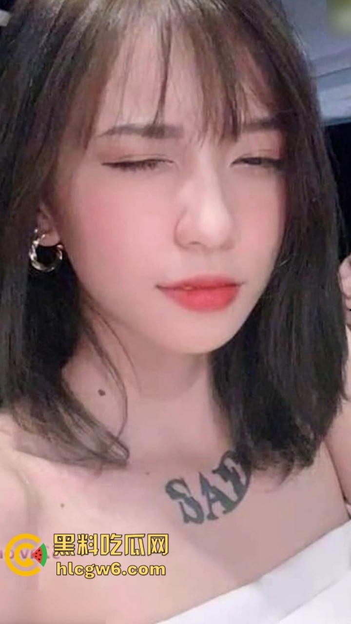 河北唐山高颜值发廊洗头妹【张青青】为求业绩毫无底线 裸体自慰抠逼喷水 勾引顾客充值消费-12