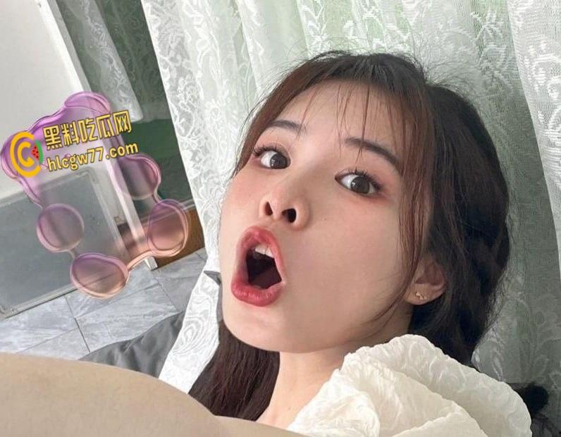 湖南农大研究生【张伊林】惊爆反差!清纯学姐变SM母狗,捆绑口球啪啪私拍泄露 !-5