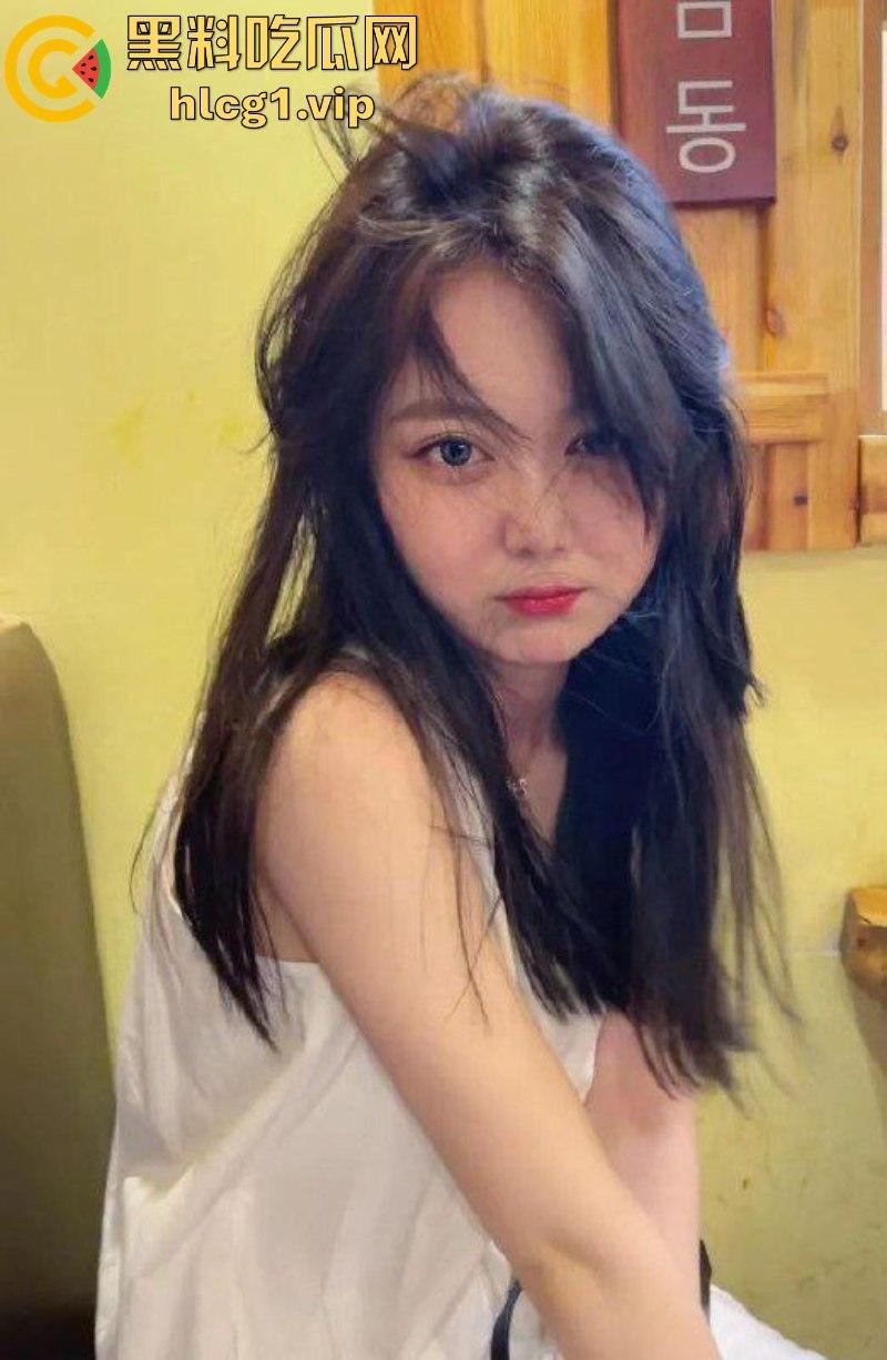 叛逆校花逆袭成人气外围!直接开盒【李思瑶】 真想不到以这种方式认识你!-3