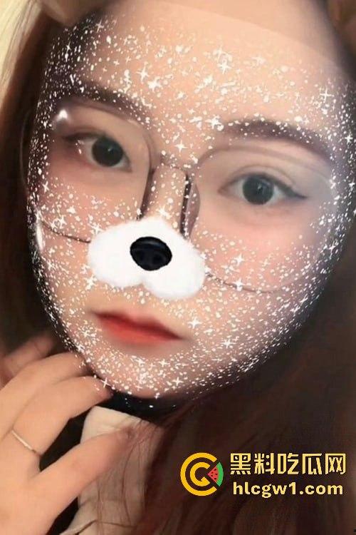 烟台大学城的最新破事儿!大三『李志敏』白天扮纯晚上扮狗,分手后渣男爆出猛操视频,屁股颠得比马都狠!-1