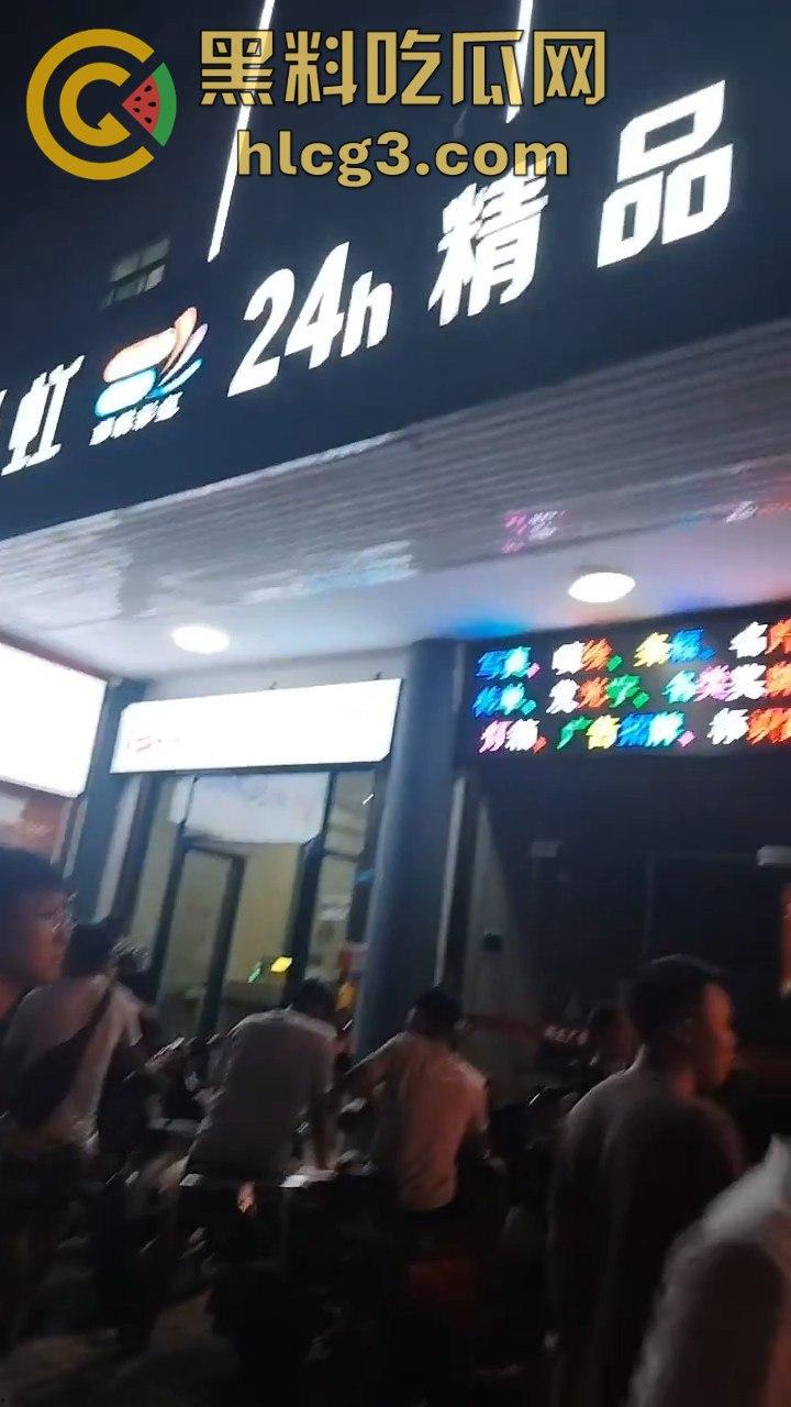 8.15海口抓嫖事件:爱赌的爸、生病的妈、上学的弟,破碎的她还有谁能帮?该管的不管,该抓的不抓!-5