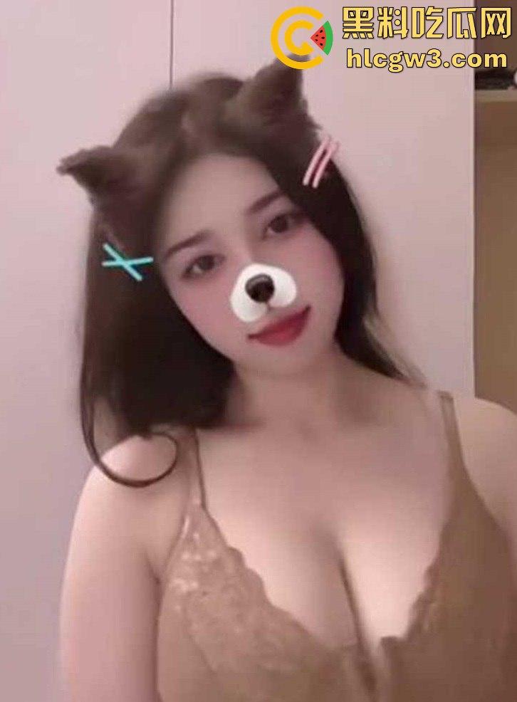 抖音豪乳女神【颖儿】私密视频曝光!榜一大哥独享天然G杯八字奶,白嫩弹润让人欲罢不能!-11