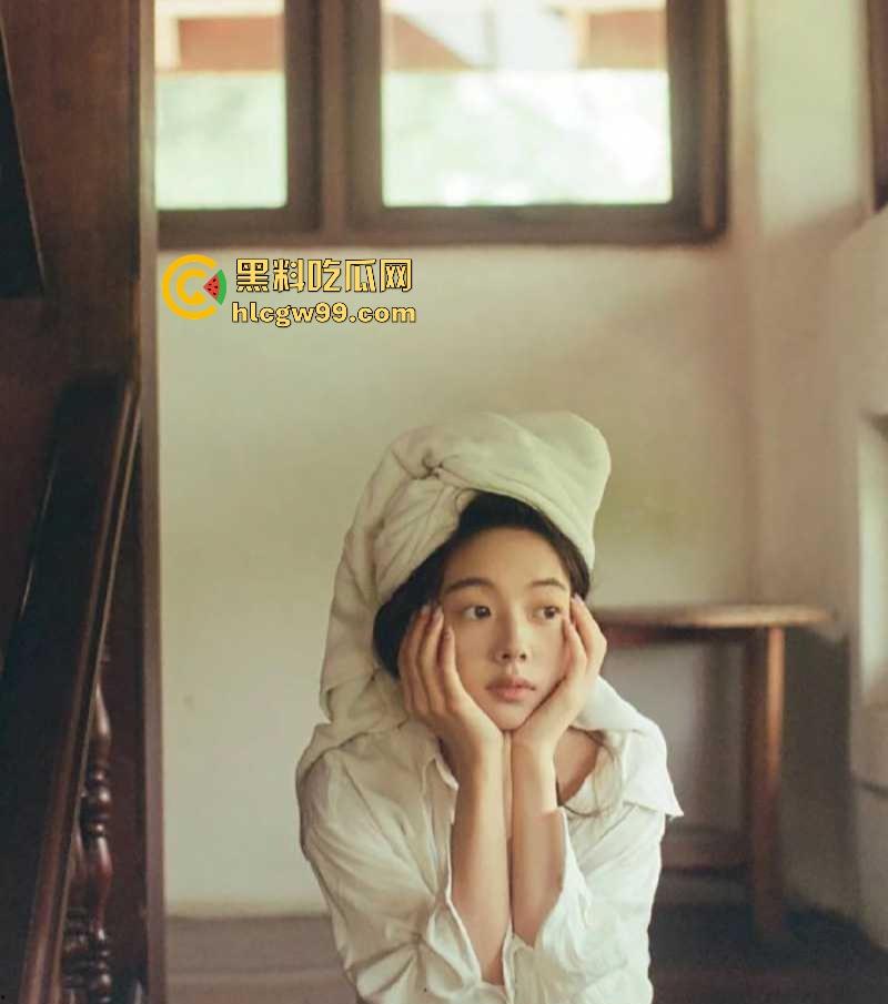 夜店巨乳美女身材炸裂,极品身材陪酒到烂醉,包厢内给老板口交骑乘,把老板玩爽了全程骚气满满!-7