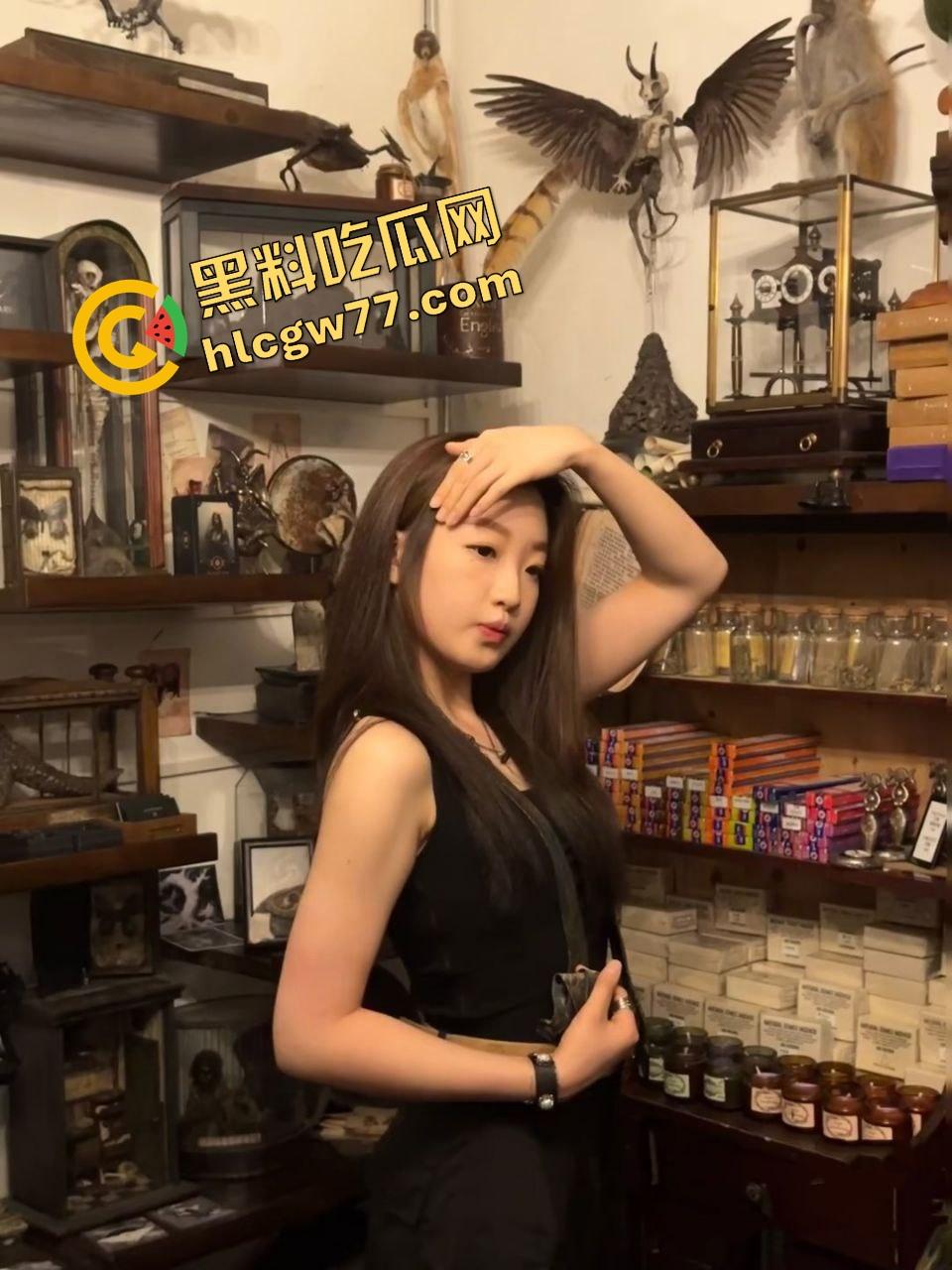 京城二院小护士『李敏』真空上班遥控跳蛋值夜班,查房都能被震到逼里流水!-7