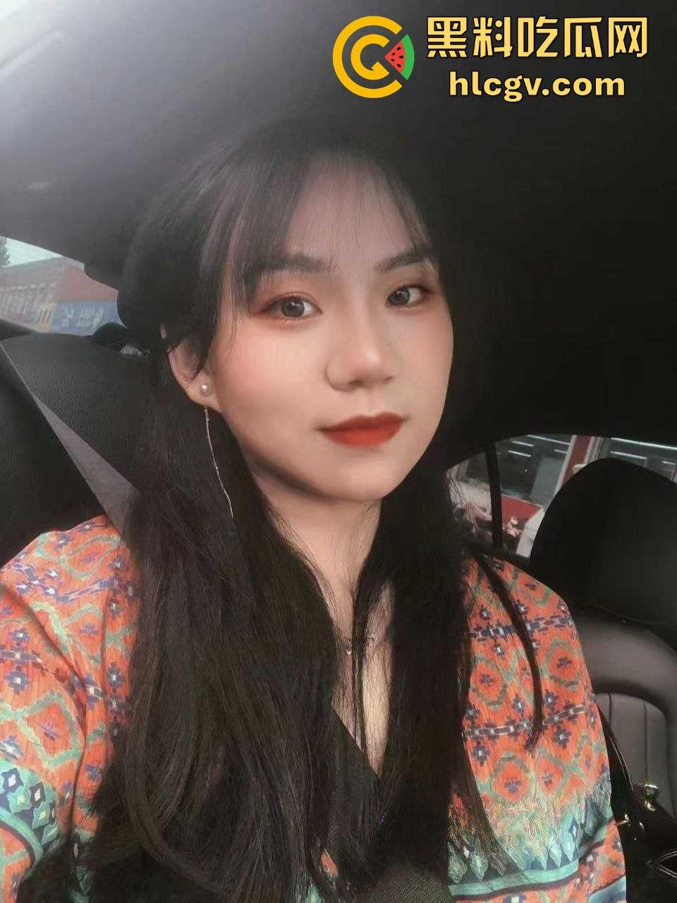 湖南怀化端庄贤妻【朱萍霞】私下翻车!床上放浪得像小野猫,骚劲儿能把男人撩疯!-1