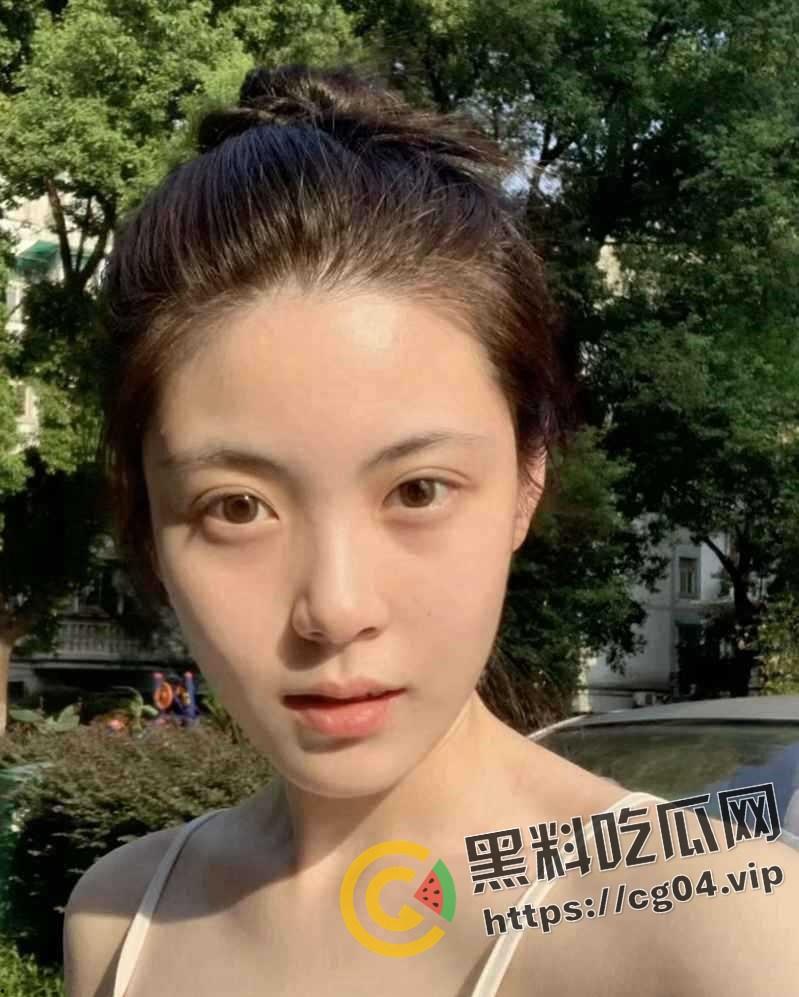 湖南师范学院【范瑞瑞】 与班主任私通奸情长达一年半 后被老师妻子抓住并曝光小三-3