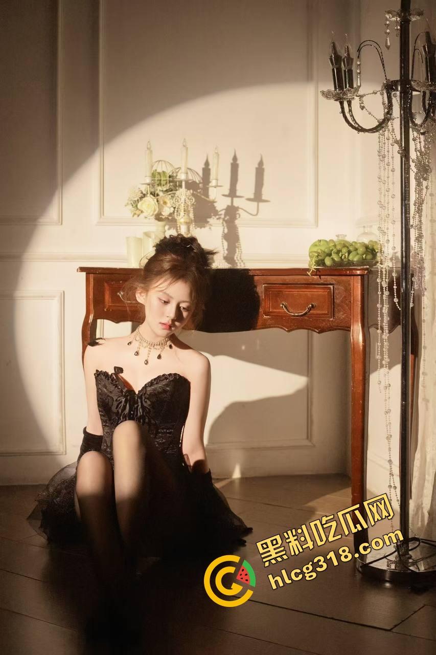 安徽信息科技大学『宁雪甜』线上勾搭钓金主,被调教成8K包养母狗,大学还没毕业就成了人形宠物!-4