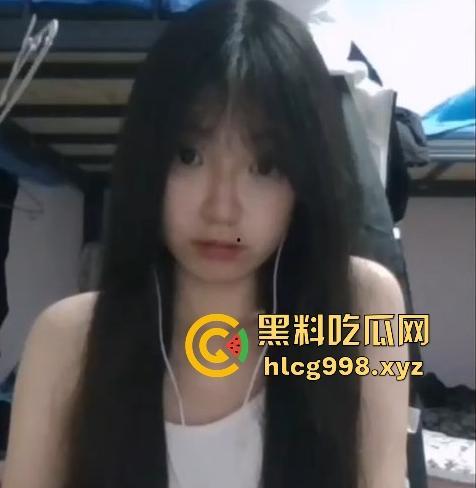 河北美院大一播音『张珊珊』口交视频泄漏！偷吃别人男友被挂校园墙，瓜友围观看看给这口活打个分！-13