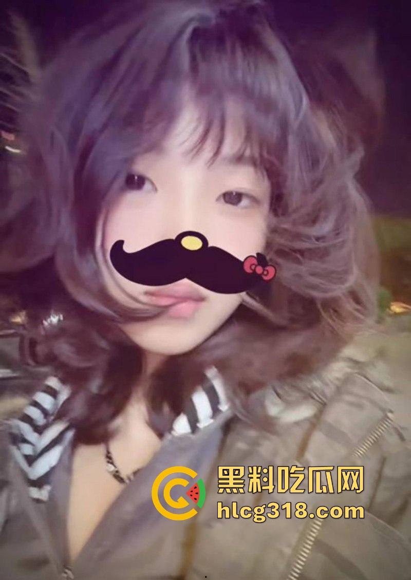 湖南软件技术职业技术大学【李思瑾】脚踏三只船翻车，网络聊骚约炮，前男友怒爆不良视频！-4