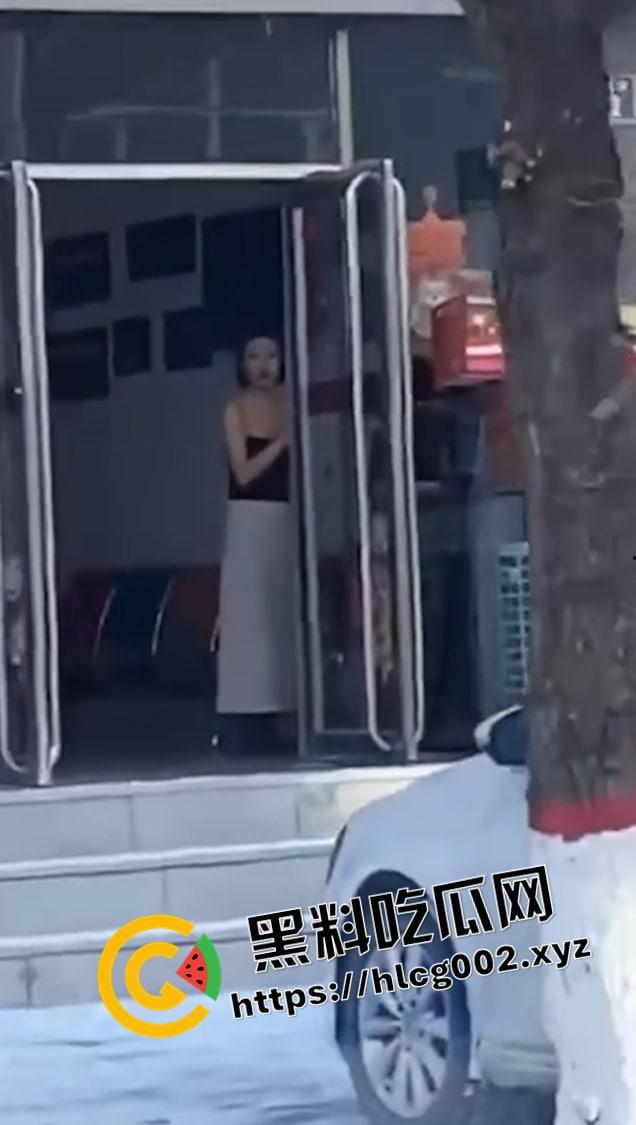 英雄出没小巷里 足浴店里见佳人！孤勇者扫街探店合集 师傅别找了 就这个吧-5