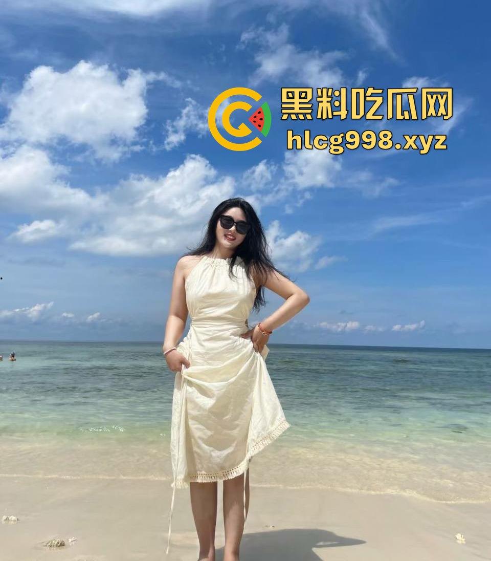 北京大奶子【王雯丽】，老公出差偷情女上位被爆操，贱货不操就出去浪！-2