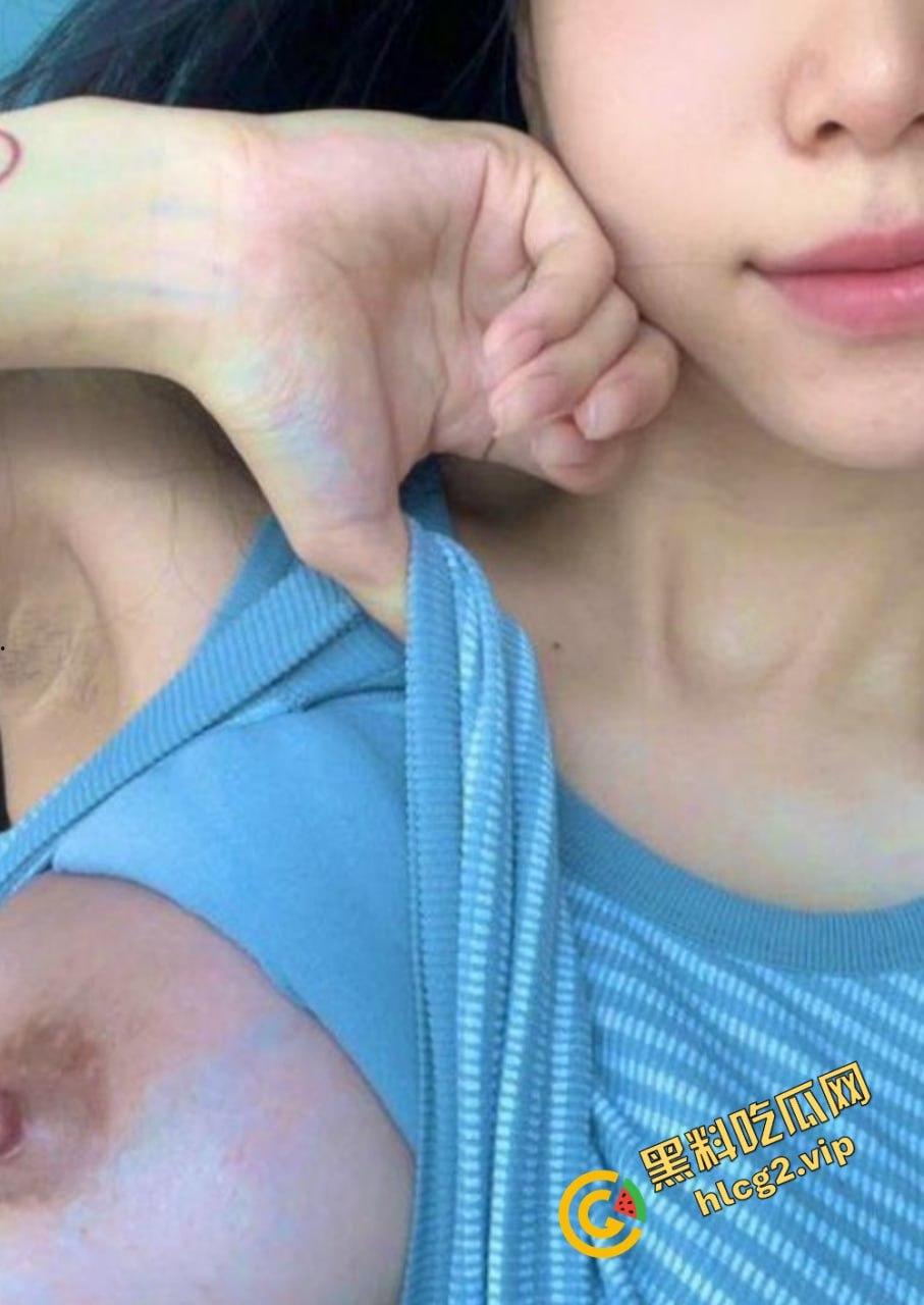 推特反差网红美少女唏唏定制私拍曝光！高颜值刺青女神极致性感魅惑！-2