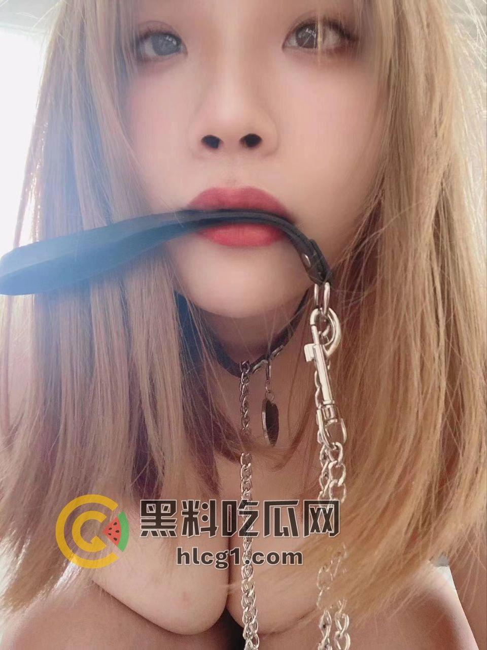 双面人生！南京西善桥中学美术老师「孟菲菲」，白天教师晚上性奴皮鞭后入！-1