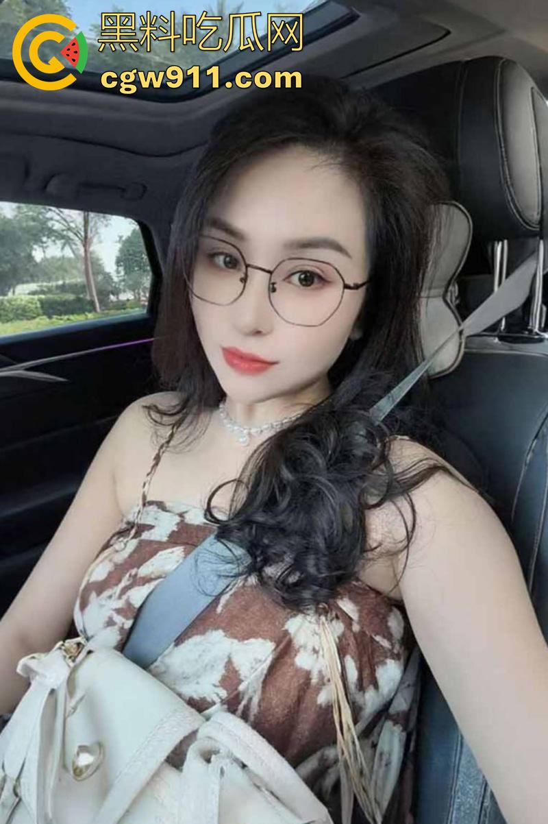 银川宁夏医科大学，附属医院护士【顾晓薇】被调教深喉，粗长大屌一口吞，肥臀后入臀浪狂涌！-5