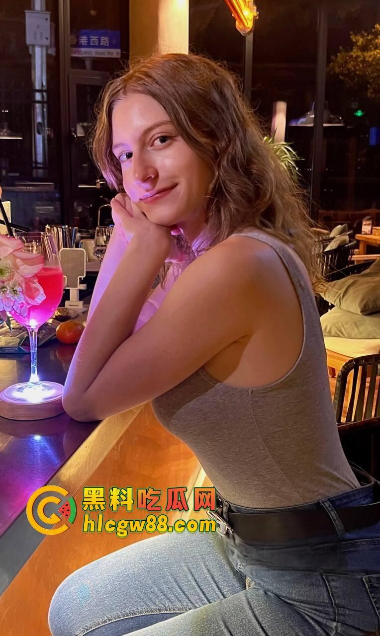 海参崴4天3夜9800，俄罗斯美女全程伴游，金发碧眼任你骑，大洋马已经备好，敢不敢来战？-7