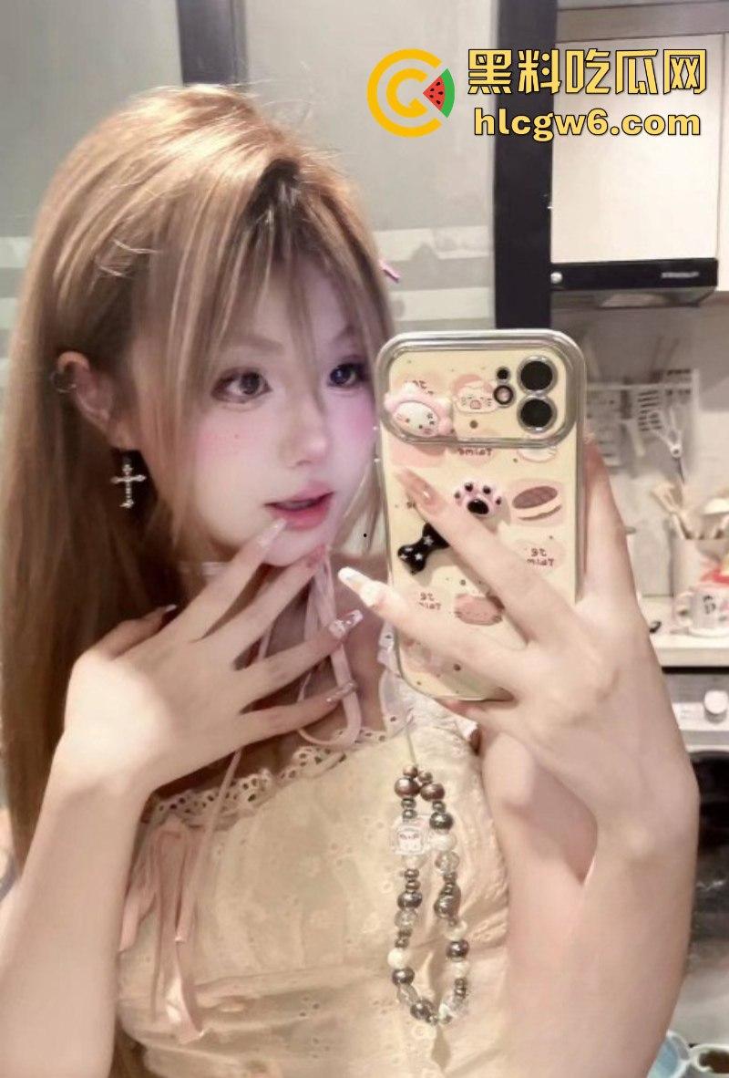 高颜值反差御姐骚货纹身网红【熊熊】与男友啪啪自拍泄密流出 娇小身材爆乳十分性感！-2