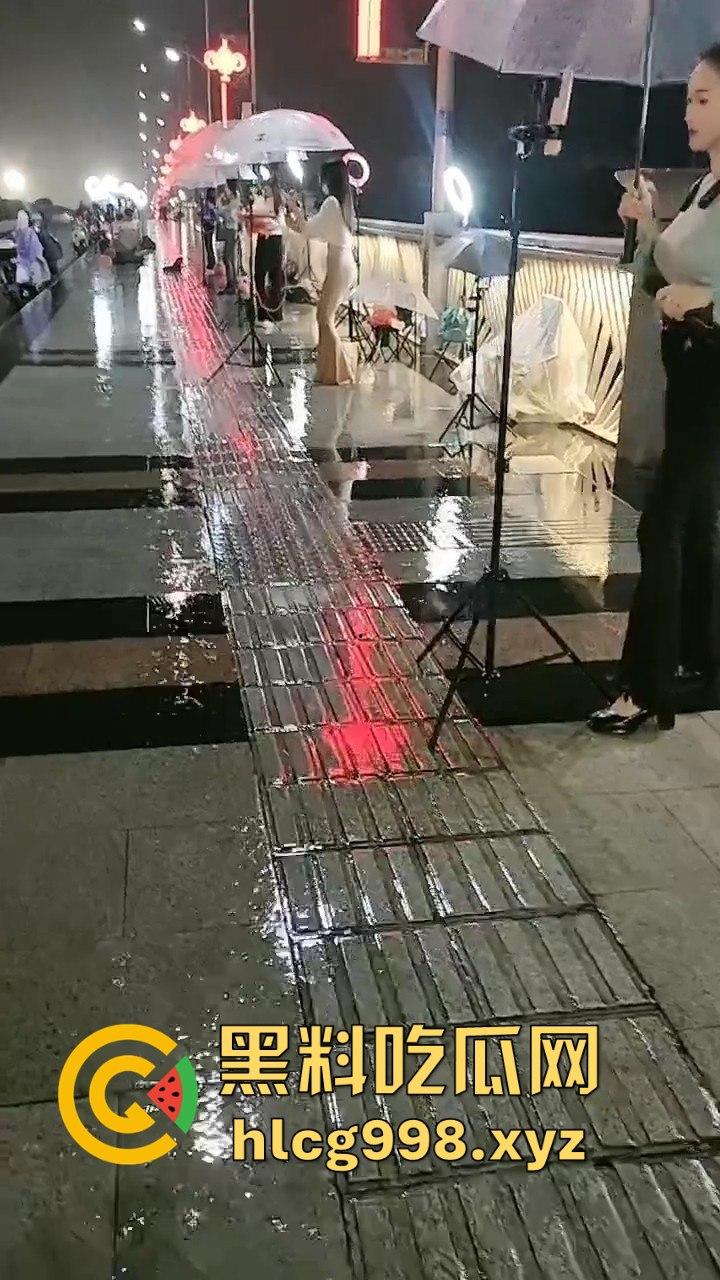 山西网红一条街！南州大桥下全是网红乞丐，美女挤满400多人，乞讨都成产业了！-2