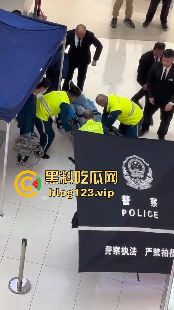 瓜友爆料来福士有人跳楼!重仓A股被套,心态崩溃直接选择跳楼!-10