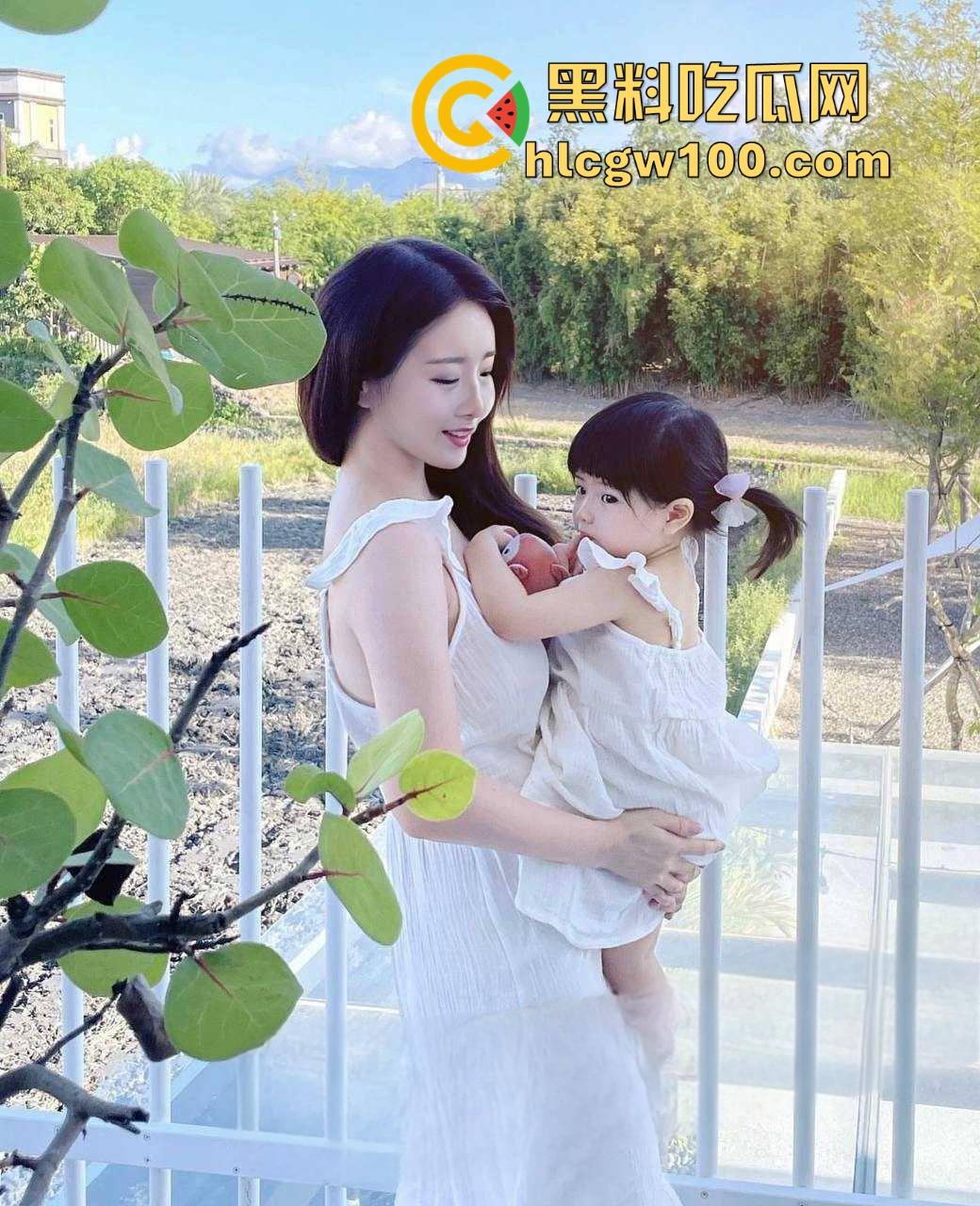 深圳福田反差人妻【许芸希】性爱视频曝光,敞开双腿疯狂打桩,娇喘浪叫又骚又主动。-2