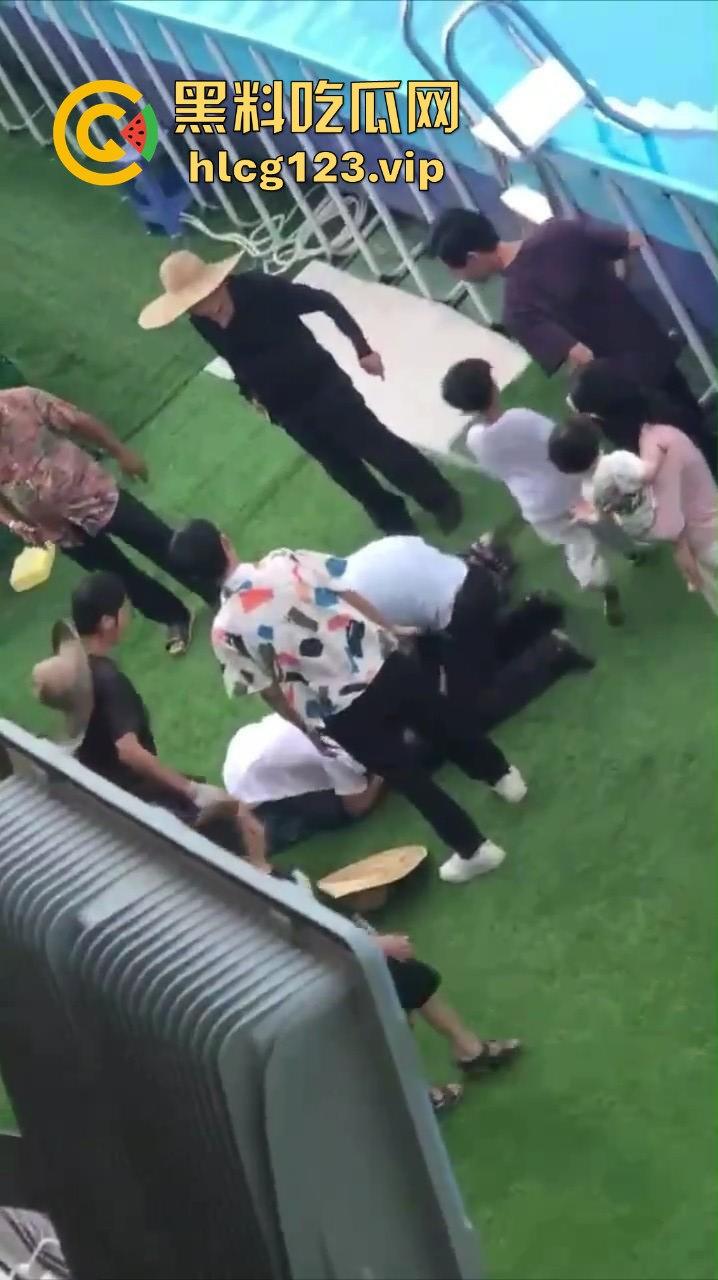 汕尾海丰惊魂大瓜！妈没看住孩子，男孩溺水沉底命悬一线，最后捞上来才捡回一条命！-2