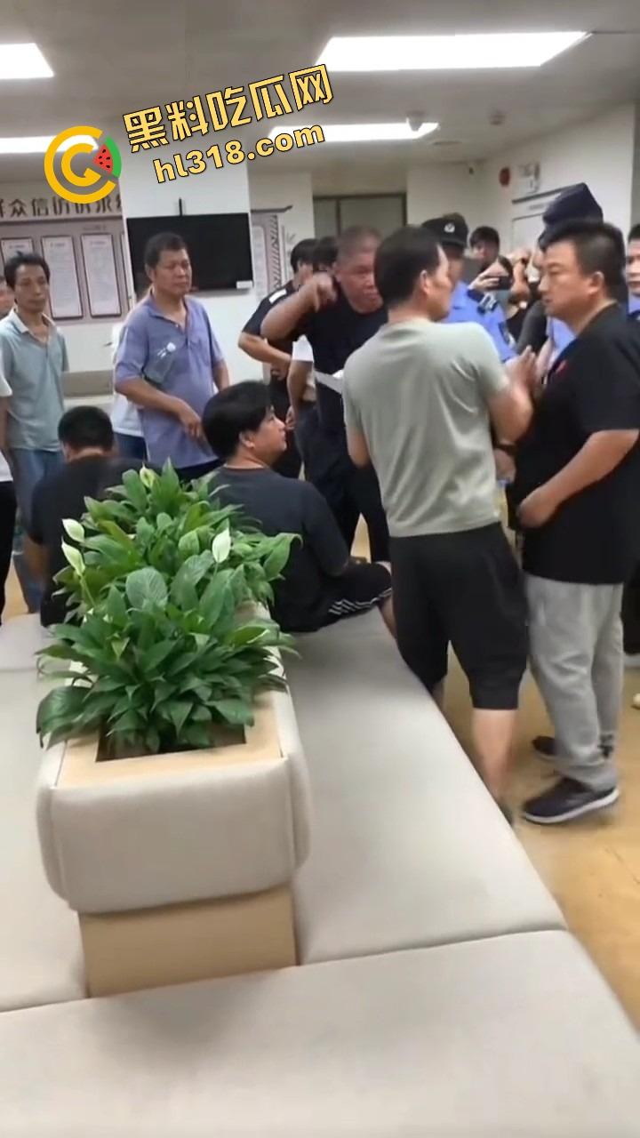 广州知名连锁靓家居创始人顶不住债务压力跳楼，家装大佬一夜崩盘，朋友圈刷屏全是唏嘘！-4