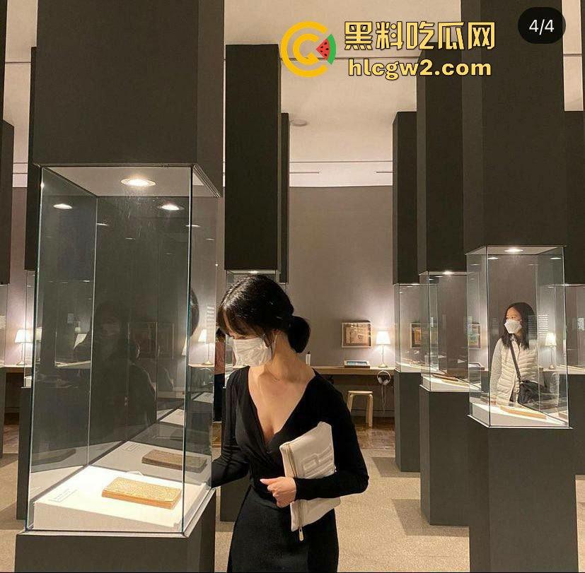 渣男分手后疯曝前女友私密视频！气质反差婊清纯表皮撕碎，清纯外表下的淫荡一面尽显 巨乳淫态全网看个透！-15